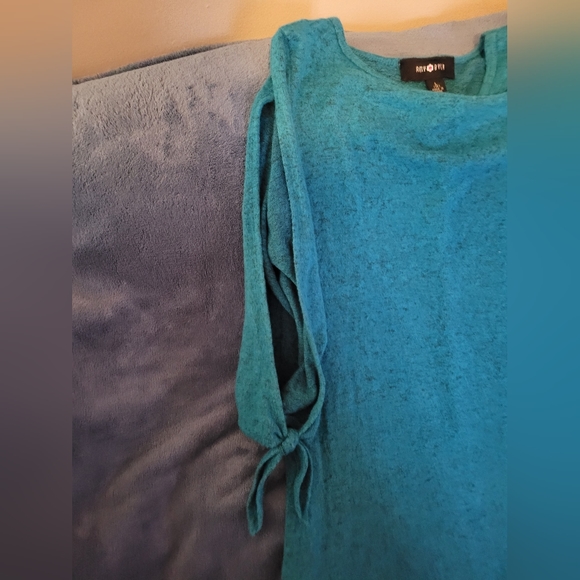 Amy Byer Dress - Picture 5 of 7